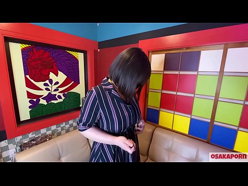 ❤️ Cutie giapponese cù grandi tette si masturba cù ghjoculi sessuali è hà un orgasmu. Ella parla in una intervista di a so cazzo sperienza. Tette enormi è figa pelosa gemendo forte. Osakaporn ❤ Video sessu à porn co.niceporn.ru ❌️❤