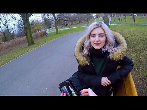 ❤️ Swallows cum hot di un stranieru per soldi - pompini in u parcu da Eva Elfie ❤ Video sessu à porn co.niceporn.ru ❌️❤